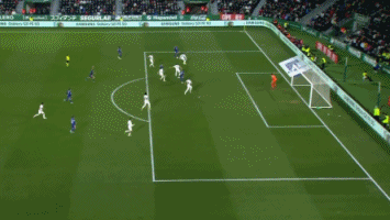 巴萨16岁天才亚马尔破纪录，成欧冠最年轻进球者